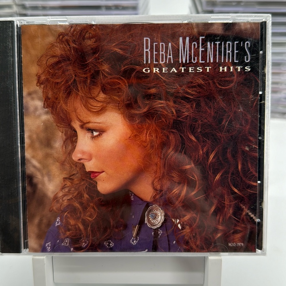 Reba McEntire's Greatest Hits CD - Black Case